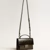 Venezia Tasche aus schwarzem Metallic-Leder mit schwarzen Details