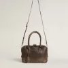 Vita Bag aus braunem Vintage-Leder mit goldenen Details