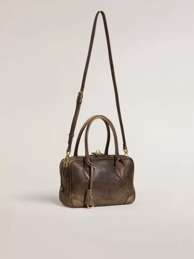 Vita Bag aus braunem Vintage-Leder mit goldenen Details