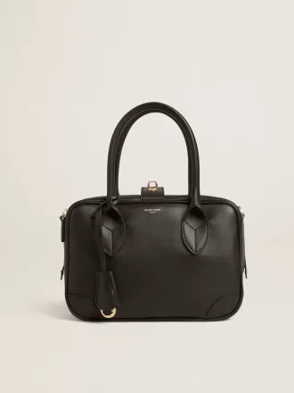 Vita Bag aus glattem schwarzem Leder mit goldenen Details