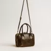 Vita Bag aus schwarzem Distressed-Leder mit goldenen Details