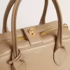 Vita Tasche aus taupefarbenem Leder mit goldenen Details