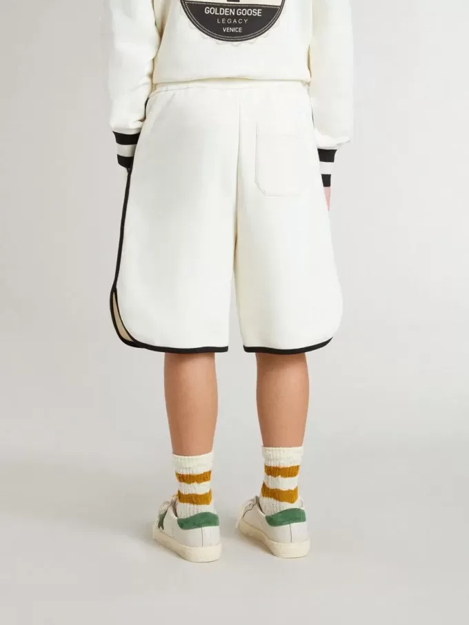 Weiße Shorts für Jungen mit gesticktem Logo Weiße Shorts für Jungen mit gesticktem Logo