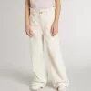 Weite, cremefarbene Mädchenhose mit Rippstrick und Stickerei
