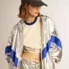 Windjacke für Damen aus silbernem Funktionsmaterial Windjacke für Damen aus silbernem Funktionsmaterial