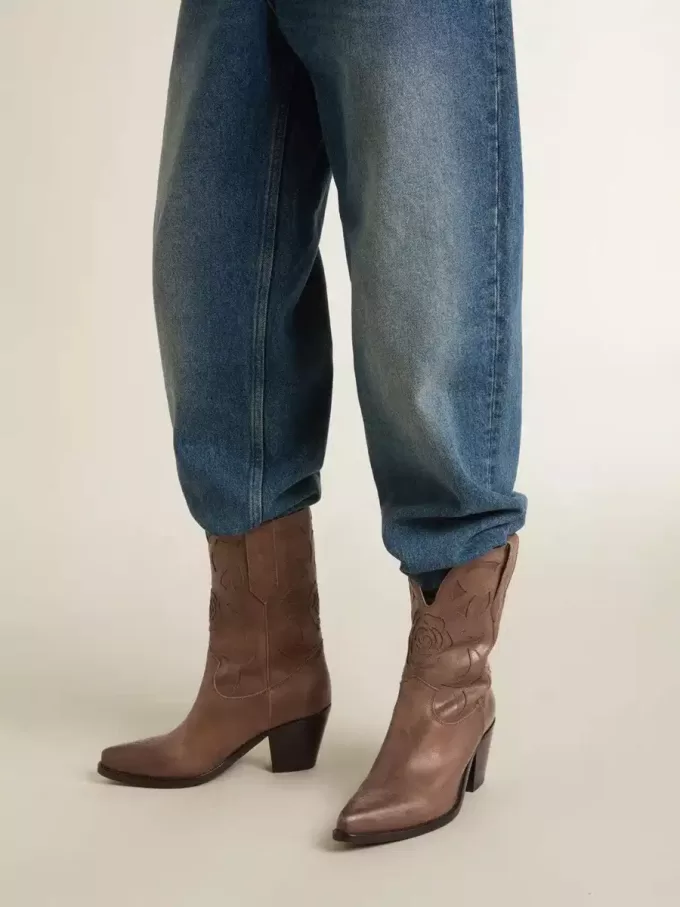 Wish Star Stiefel aus taubengrauem Leder mit Ton-in-Ton-Einlagen Wish Star Stiefel aus taubengrauem Leder mit Ton-in-Ton-Einlagen