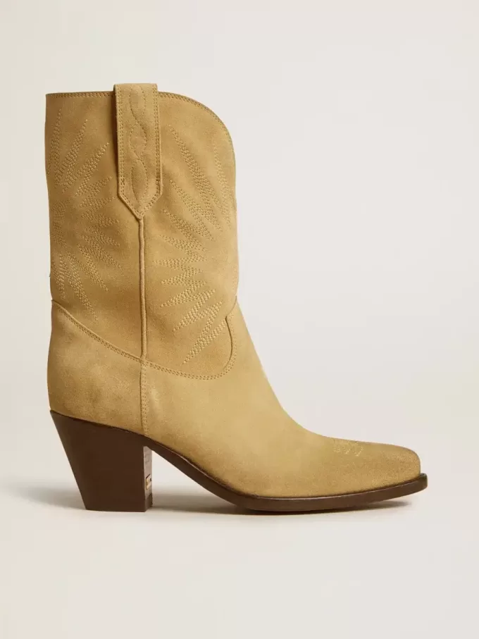 Wish Star Stiefeletten aus sandfarbenem, gewachstem Wildleder mit Sternstickerei Wish Star Stiefeletten aus sandfarbenem, gewachstem Wildleder mit Sternstickerei