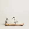 Young Ball Star aus Nappa mit silbernem Glitzerstern und Fersenlasche