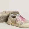 Junior Ball Star aus perlfarbenem Wildleder mit Lederstern und Fersenlasche