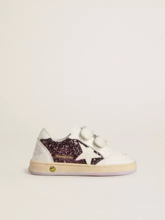 Young Ball Star in Lila mit Glitzer, weißem Lederstern und Fersenlasche Young Ball Star in Lila mit Glitzer, weißem Lederstern und Fersenlasche