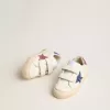 Young May School aus Leder mit Glitzerstern und Fersenlasche Young May School aus Leder mit Glitzerstern und Fersenlasche
