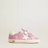 Young Old School aus metallisch-rosa Wildleder mit weißem Lederstern und Fersenlasche Young Old School aus metallisch-rosa Wildleder mit weißem Lederstern und Fersenlasche