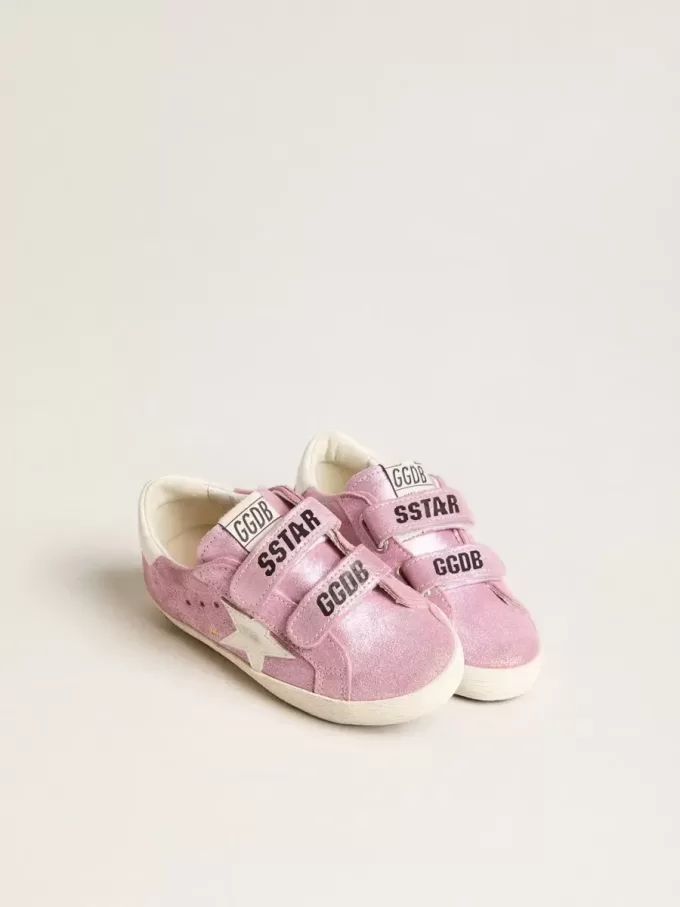 Young Old School aus metallisch-rosa Wildleder mit weißem Lederstern und Fersenlasche Young Old School aus metallisch-rosa Wildleder mit weißem Lederstern und Fersenlasche